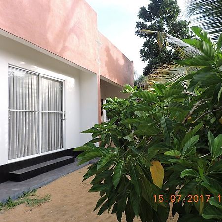 Akain Villa Dodanduwa Luaran gambar