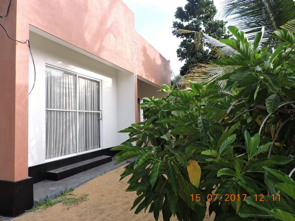 Akain Villa Dodanduwa Luaran gambar